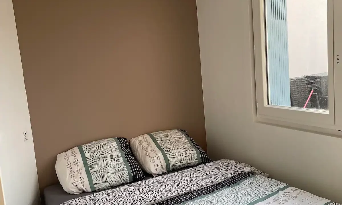 2241 (4)