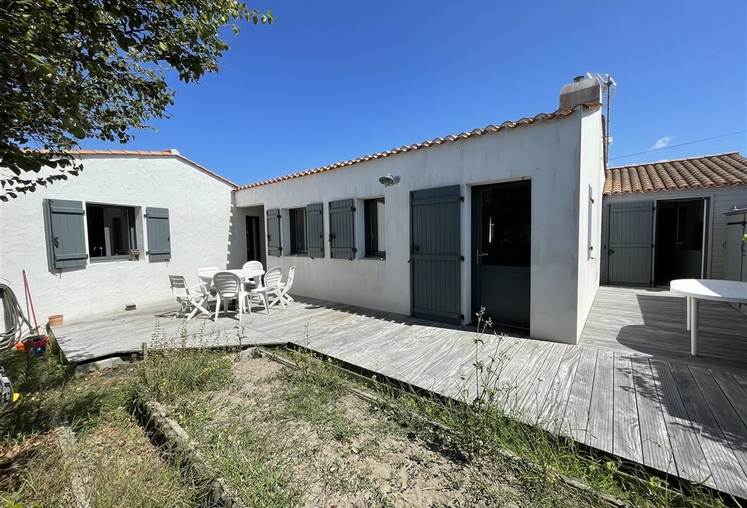 MAISON 2 CHAMBRES ET STUDIO L'HERBAUDIERE (2)