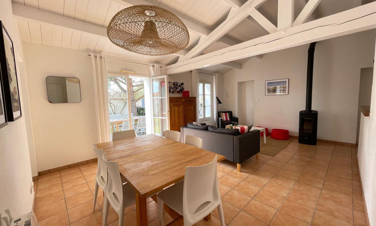 photo_18caf56d87b81b7182b20db981798138