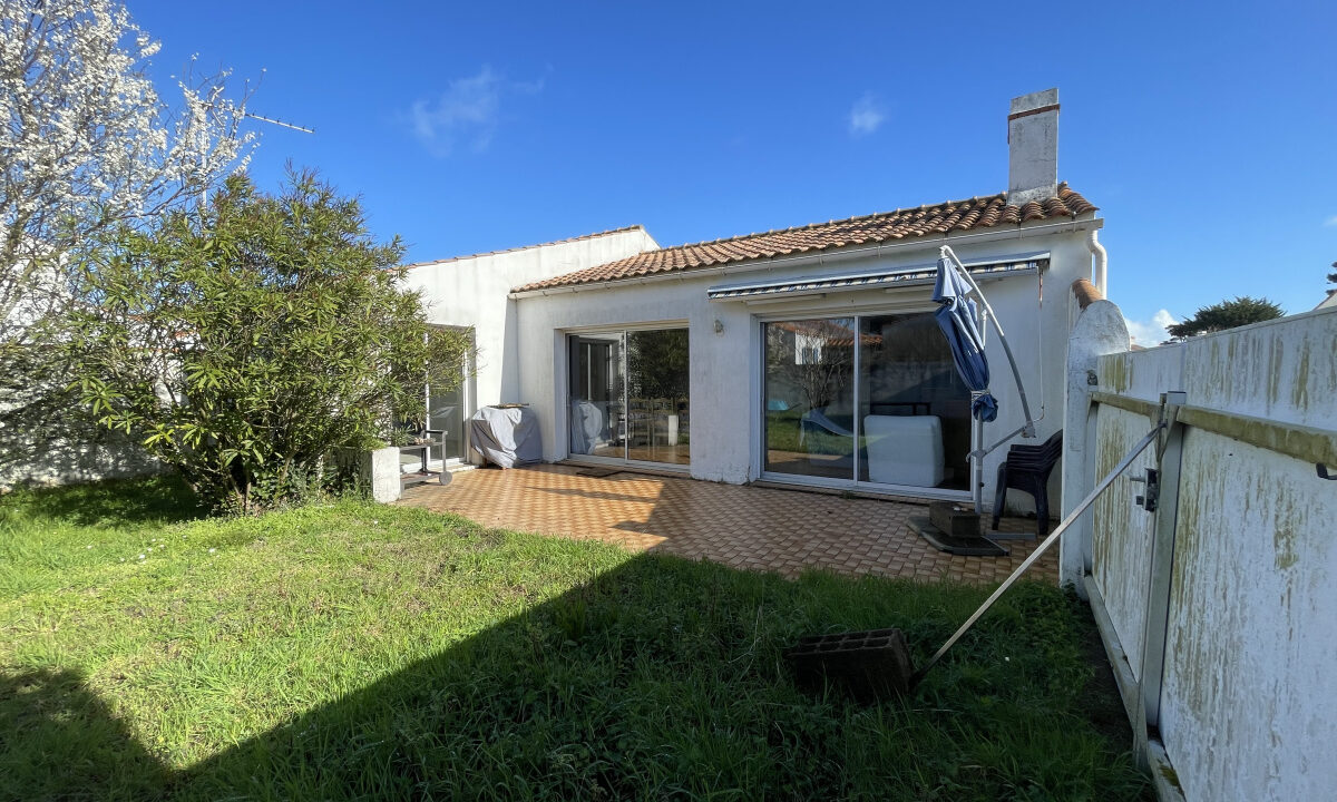 photo_1d3ab00506778f40cb526837dc0b6387